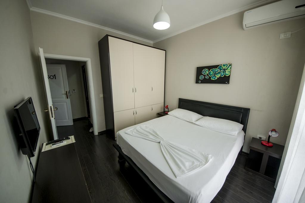 Kadrisa Hotel Durrës Eksteriør billede
